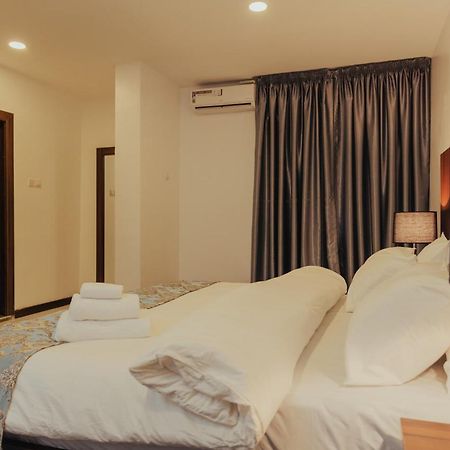 Sinclair Lake Chad Abuja Bagian luar foto