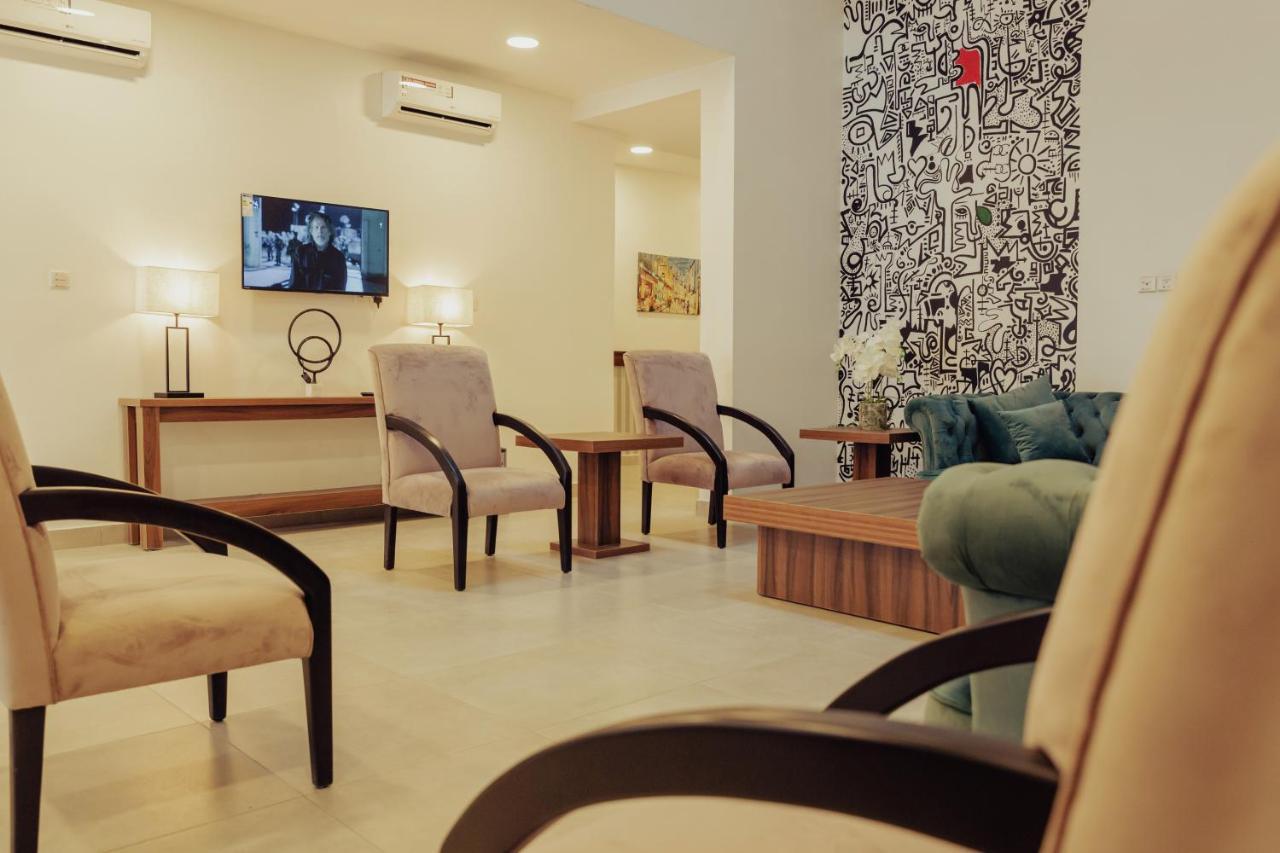 Sinclair Lake Chad Abuja Bagian luar foto